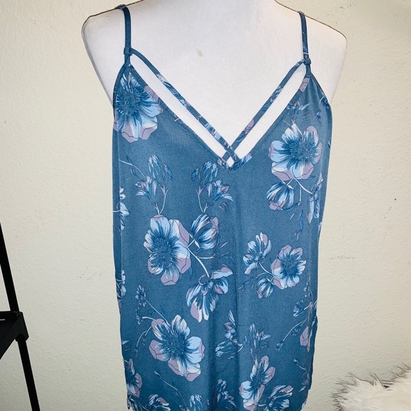 Free People Tops - Super cute free people tank